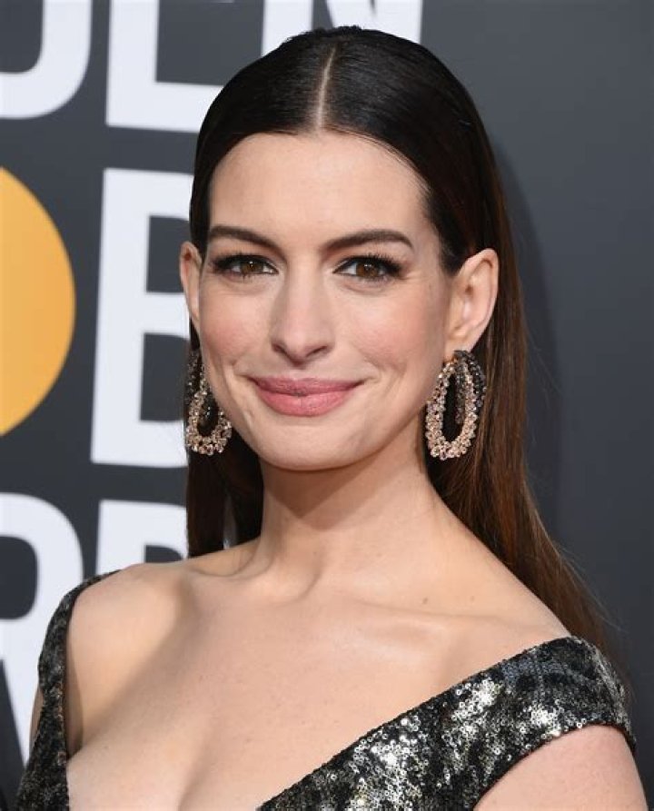 Anne Hathaway Anne Hathaway